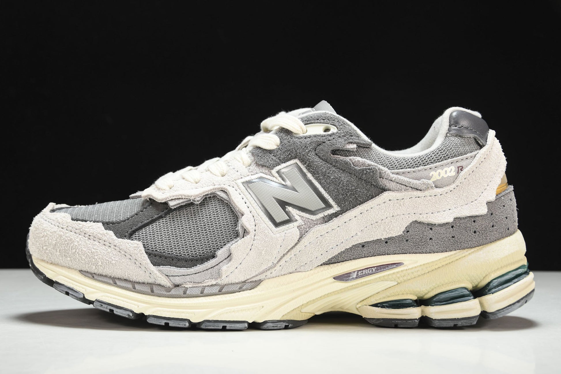 New Balance 2002R Protection Pack Rain Cloud Stylish Durable Comfort Sneakers