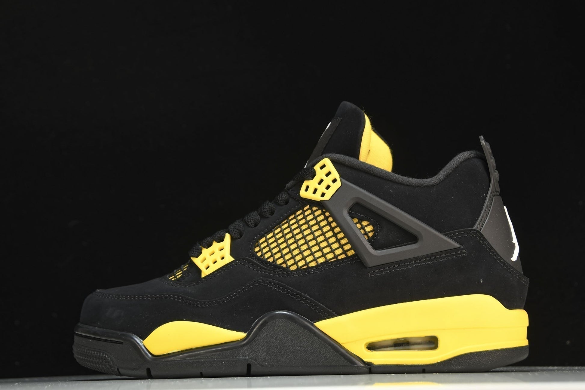Legendary Air Jordan 4 Retro Thunder 2012 Men's Basketball Sneakers