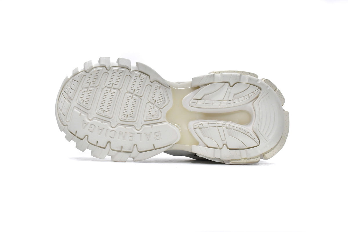 https://images.mrshopplus.com/469800128058134/DTB_proProduct/2024-11-16/balenciaga_track_white_black_542023_w3ac1_9010__led__1B62A7562F717.jpeg