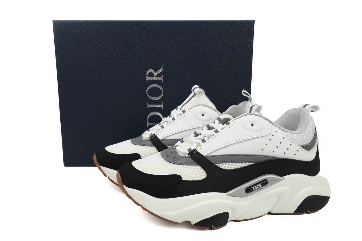 https://images.mrshopplus.com/469800128058134/DTB_proProduct/2024-12-26/pk_god_batch_dior_white_black__b22__sneakers_cream__1B96250D5971A.jpeg