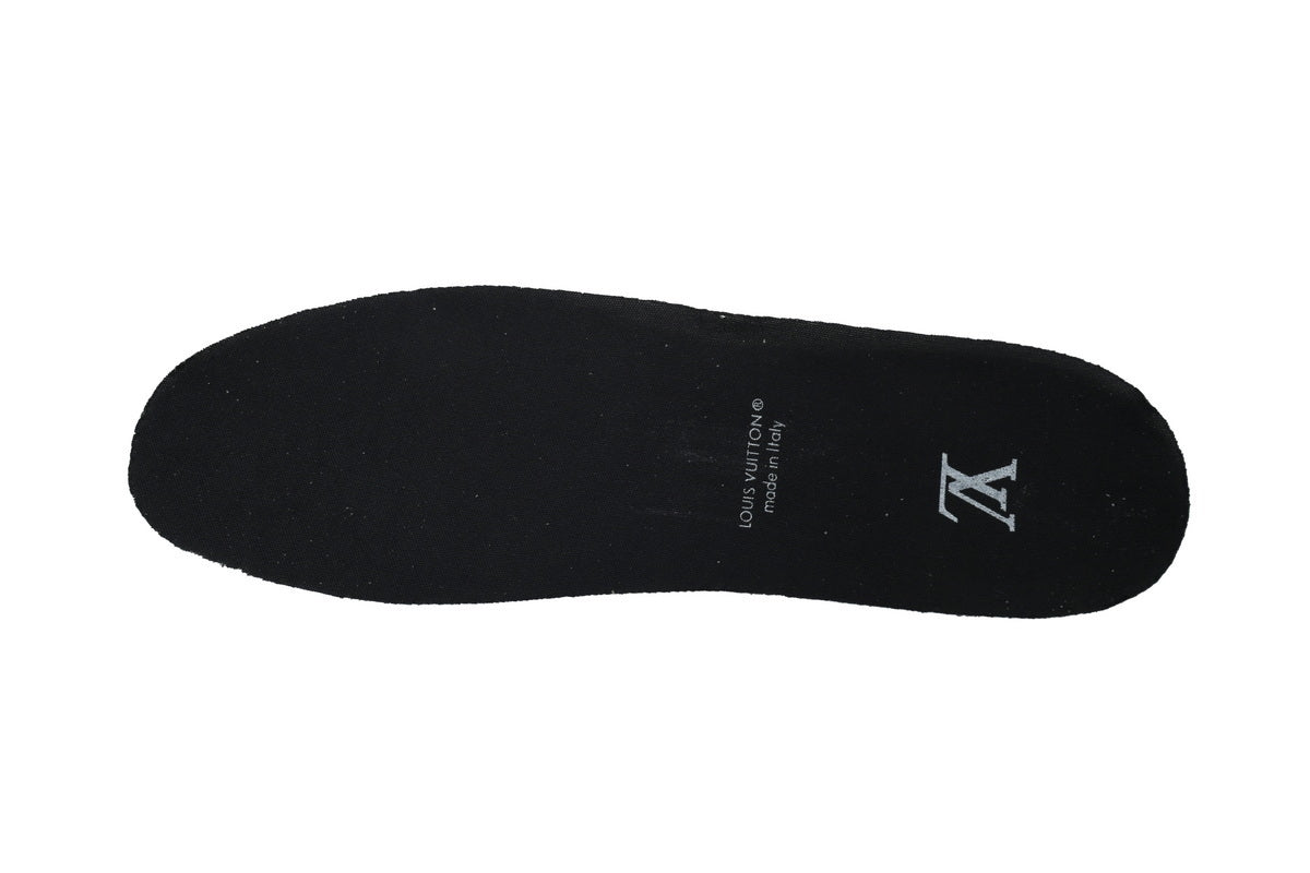 https://images.mrshopplus.com/469800128058134/DTB_proProduct/2025-12-02/pk_god_batch_louis_vuitton_skate_all_black_1D4D5A5F36610.jpg
