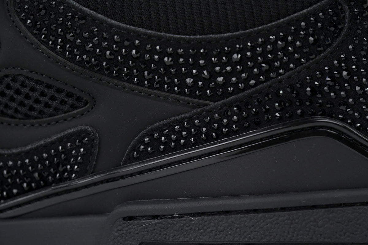 https://images.mrshopplus.com/469800128058134/DTB_proProduct/2025-12-02/pk_god_batch_louis_vuitton_skate_all_black_1D4D5A60F9F17.jpg